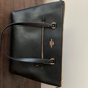 NWT COACH Black Leather Gallery Tote